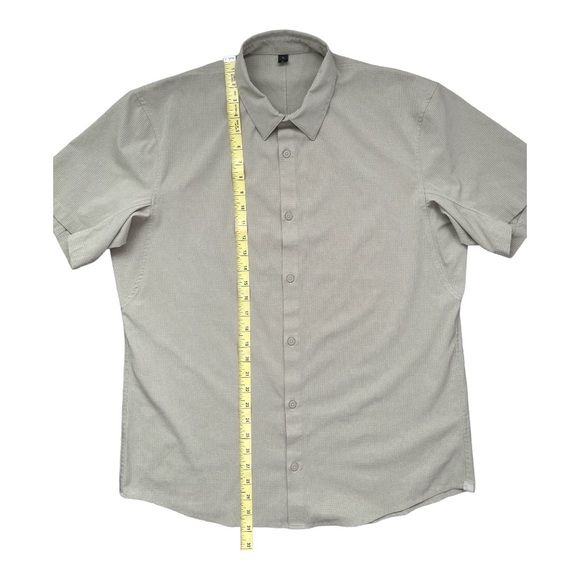 Lululemon Airing Short Sleeve Button Down Shirt, Tan, Size X Large - Picture 4 of 6